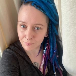 Meet your Posher, Alissa